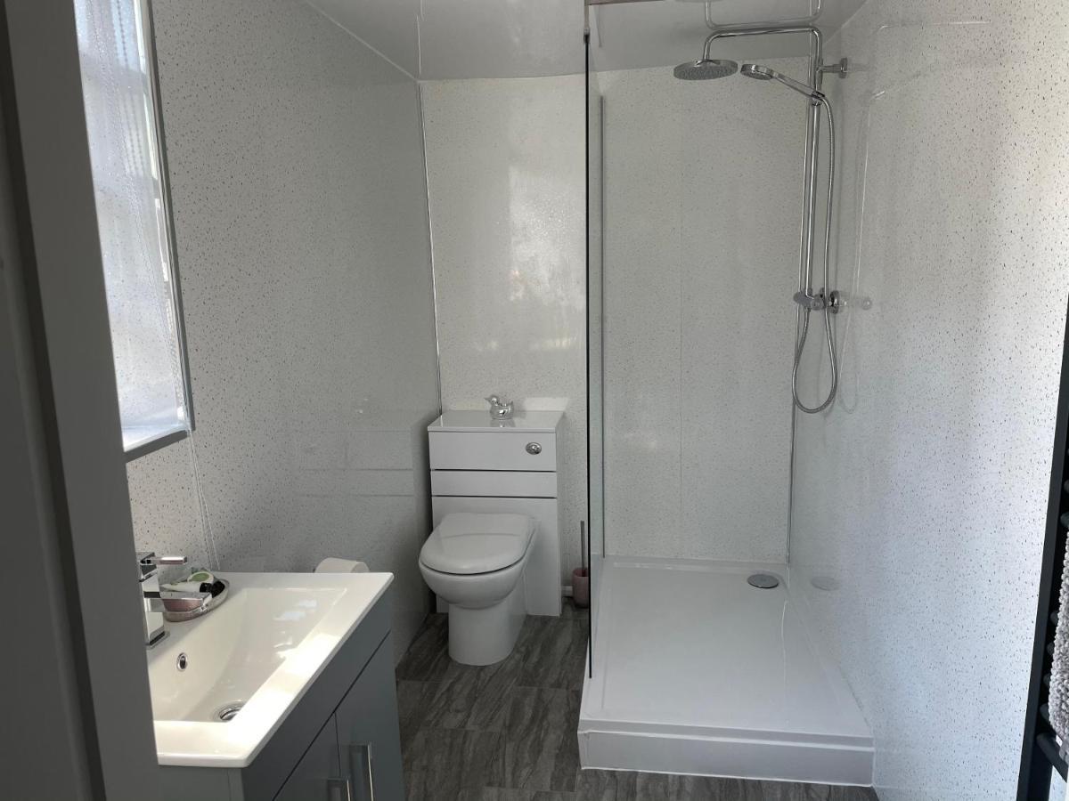 Dwylig Isa Holiday Cottages Rhuddlan المظهر الخارجي الصورة